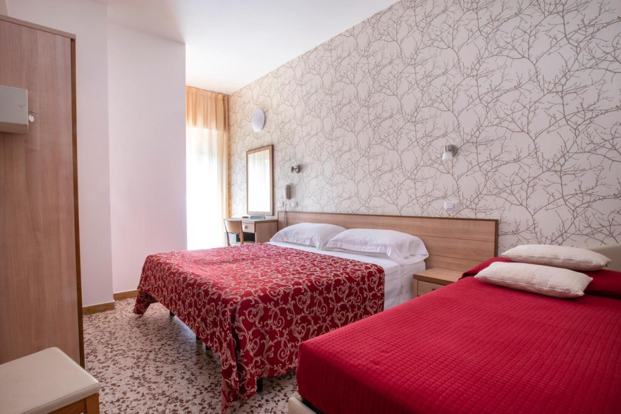 Hotel Ravello Adults Only Rimini Exteriér fotografie